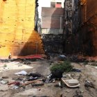 Restes de l’incendi al solar del Barri Antic. - MAGDALENA ALTISENT