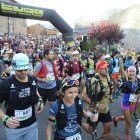 Moment en què els participants surten des de Llessui de la prova de 30 quilòmetres. - EDGAR ALDANA