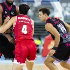 Miquel Sanz, en una acción contra el Manresa en la Lliga Catalana.