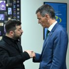 Volodímir Zelenski saluda Pedro Sánchez a l’ONU. - EUROPA PRESS