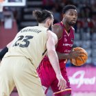 Ejim, en una acción del partido.