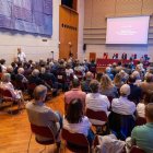 Concert. Un concert a l’Auditori de l’Orquestra Simfònica Julià Carbonell de les Terres de Lleida va tancar la jornada. Va interpretar l’Obertura per al Festival Acadèmic de Brahms i la Simfonia número 5 de Txaikovski. - JORDI ECHEVARRIA