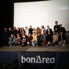 Organitzadors, autoritats i alguns dels guanyadors, diumenge a la nit a Àger. - FICDÀ