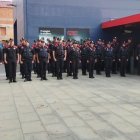 Minuts de silencia a les comissaries de Lleida i Mollerussa