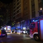 Serveis d’emergències, a l’avinguda Blondel de Lleida.