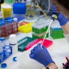 Una investigadora de càncer de mama del Vall d'Hebron Institut d'Oncologia.