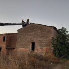 Imatge de l’extinció amb l’autoescala. - SEGRE