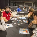 Participants jugant ahir en la primera edició. - LAIA PEDRÓS