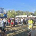 Assistents a la festa il·legal celebrada a Santa Linya durant la jornada de dissabte. - JORDI ECHEVARRIA