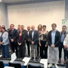 Autoritats i participants en la jornada durant el tancament. - C.MOLINS