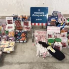 Aliments que havien robat els lladres de diferents supermercats de Solsona i Berga. - MOSSOS D’ESQUADRA