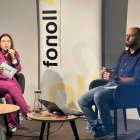 La comunicadora Anna Berent, i Joan Teixidó, ahir a la xarrada.