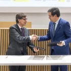 El president de la Generalitat i el ministre de Transformació Digital, just després de firmar el conveni. - PAU PASCUAL PRAT