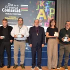 Alguns dels ponents de la jornada, entre ells Ferran Perdrix, divendres a Barcelona. - ASSOCIACIÓ CATALANA DE LA PREMSA COMARCAL