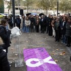 La jove lleidatana Ariadna Delgado durant la lectura del manifest durant l'acte institucional amb motiu del 25-N a Lleida.