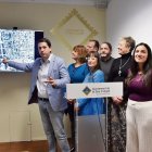 L’equip de govern va explicar ahir la cessió dels terrenys. - C.SANS