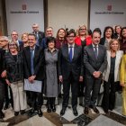 Illa, Espadaler i altres autoritats amb els lleidatans que van ser distingits ahir. - JUSTÍCIA