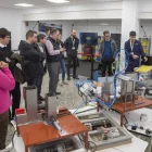 Mostra dels projectes del cicle d’Electromecànica de l’institut de Guissona en la inauguració. - LAIA PEDRÓS