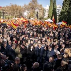 Feijóo va estar acompanyat pels expresidents Aznar i Rajoy i també per la majoria dels seus barons. - EUROPA PRESS