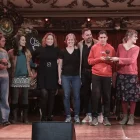 Representants de l’Associació Alba de Tàrrega, ahir en l’entrega de premis a Barcelona.