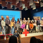 Els membres del voluntariat de Creu Roja de Lleida que van ser reconeguts ahir a l’Orfeó. - CREU ROJA