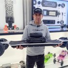 El creador del skate elèctric.