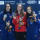 Emma Carrasco, al podi amb Alba Vázquez i Justina Kozan. - EFE/EPA/WOJTEK JARGILO