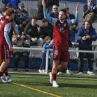 Putxi encoratja l’afició lleidatana, després d’aconseguir el gol de l’empat en el temps afegit. - ÀLEX SAMPER