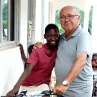 Simón Figueras exerceix actualment de missioner a Àfrica.