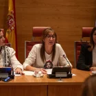 La lleidatana Montse Robles, al centre, ahir al Senat. - SENAT