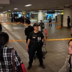 Investigadors taiwanesos busquen proves després de l’atac. - EFE/EPA/RITCHIE B. TONGO