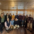 Membres de l’equip de govern amb la premsa al dinar de Nadal. - E.F