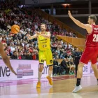 Shurna és un dels jugadors que van quedar assenyalats a Girona. - ACB PHOTO