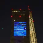 El BCE va il·luminar-se per saludar l’ingrés de Bulgària. - EFE/EPA/RONALD WITTEK