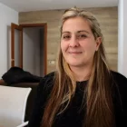 Romina Mancilla explica els seus problemes per arribar a fi de mes. - ACN