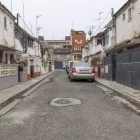 El cadàver va ser trobat dijous en un habitatge del carrer Verge del Pilar de Balàfia. - JORDI ECHEVARRIA