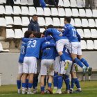 Els lleidatans celebren un dels dos gols d'aquest diumenge al Camp d'Esports.