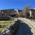 Un camí d’accés a Josa i Tuixén, la gran excepció del Pirineu, ja que en 25 anys no s’hi ha construït cap habitatge. - ALBERT L. COBO/ACN