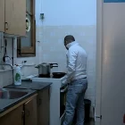 Cuina d’un dels pisos de suport d’Arrels a Lleida. - ARRELS SANT IGNASI