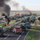 Els tractors van prendre l’autovia a Fondarella a començaments de mes per intentar frenar l’acord amb Mercosur. - JOAN GÓMEZ