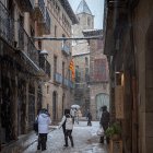 L'ajuntament i la Torre de les Hores des del carrer Castell de Solsona