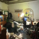 Imatge d’una de les aules de l’institut, reconvertida en habitatge. - 3CAT