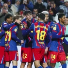 Els jugadors blaugrana celebren el 0-1 anotat per Lamine Yamal. - EFE/ISMAEL HERRERO