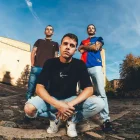 El trio Llengua Morta, amb el lleidatà Joan Bergadà en primer pla. - LLENGUA MORTA