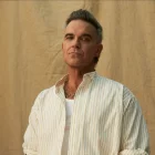 Robbie Williams llança avui el seu nou disc, ‘Britpop’, ja número 1 al Regne Unit - SONY MUSIC SPAIN
