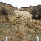 El tram del mur que es va desprendre fa un any a Castellnou del Montsec. - AJUNTAMENT DE MONTOLIU