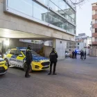Patrulles de la Urbana i dels Mossos, divendres al Barri Antic. - PAU PASCUAL PRAT