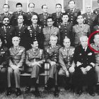 Els protagonistes, en el macrojudici. A la imatge apareixen la majoria dels processats, entre ells els lleidatans Vicente Gómez Iglesias i Diego Ibáñez Inglés (segon per la dreta a la fila de baix). Aquest últim va morir el 1987, al cap de poc de sortir de la presó.