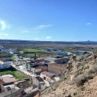 Operaris treballant a la zona del despreniment. - A. A.