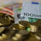 Dinero en efectivo.